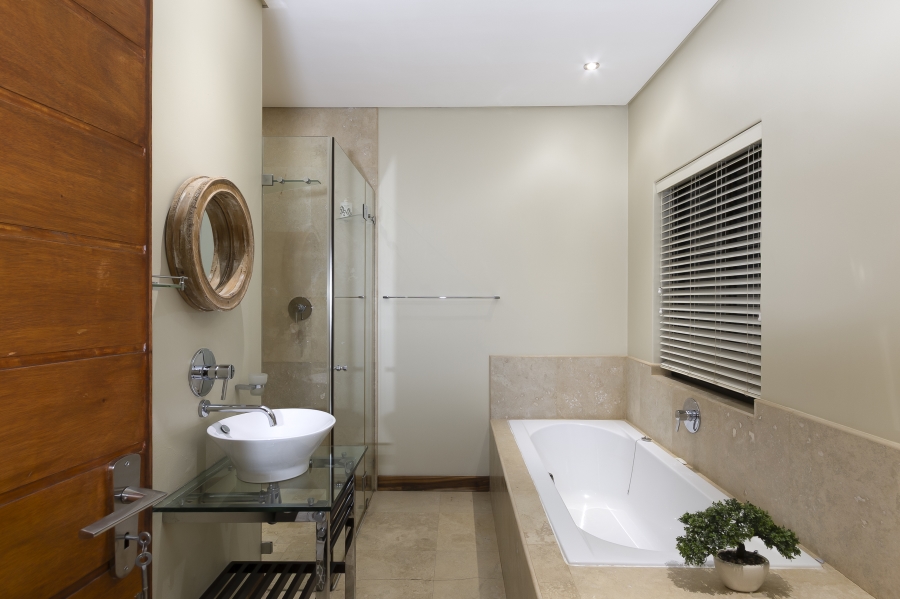 To Let 4 Bedroom Property for Rent in Boskloof Eco Estate Western Cape